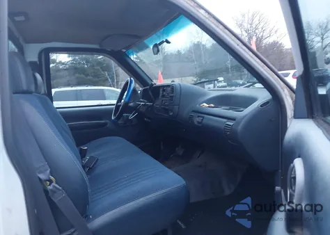 1996 Chevrolet Gmt-400 C1500 z USA, uszkodzony, nr VIN 1GCEC14W1TZ229773